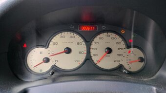 Peugeot Partner 1.6 HDi Totem | 55kW (2008) - UPRAVENÉ - 9