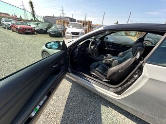 BMW Rad 3 Cabrio 335 i A/T - 9
