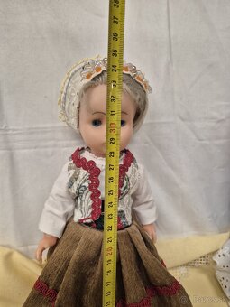 Predam babiky v kroji - 9