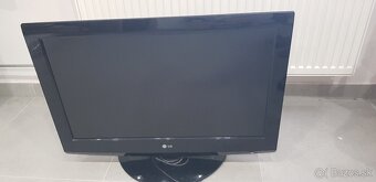 Predám satelitný komplet : parabola + TV + prijímač 2x - 9