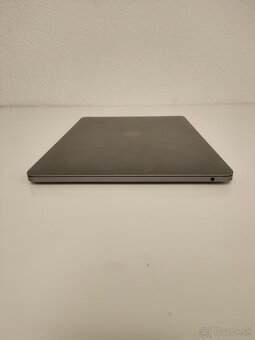 MacBook Pro 2017 | i5 • 8GB • 128GB SSD - 9