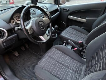 Mazda 2 - 9