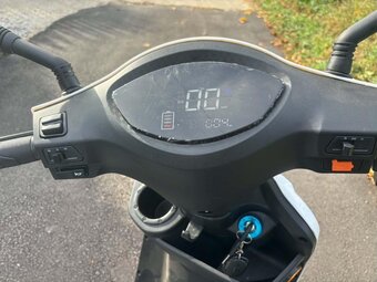 Elektrická Trojkolka VOLT FM1 - 9