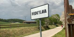 STAVEBNÝ POZEMOK 1546 m2 PODKYLAVA + UPI -VOĽNÝ - 9