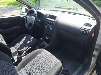 Predám Opel Astra G, rok výroby 2000, 1.6 16V - 9