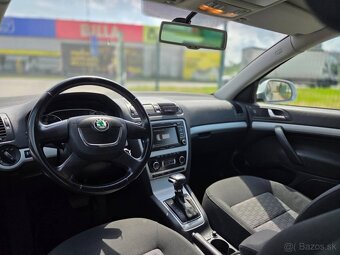Škoda Octavia Combi 1.4 TSI Elegance DSG - 9