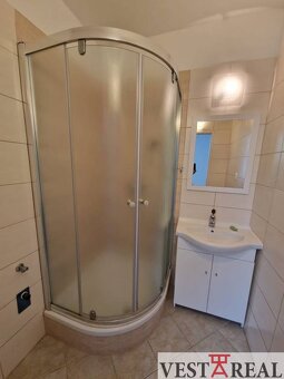 Na prenájom 3-izbový Byt s balkónom Galanta - 9