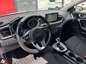 Kia Ceed SW 1.6 CRDi A/T Gold, Pôvodný lak, Navi, SR - 9