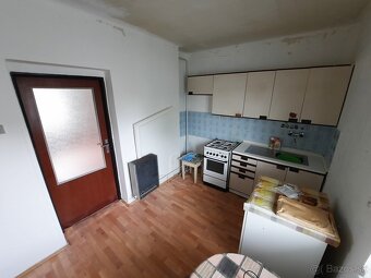 Rodinný dom s garážou na predaj, Handlová - 9