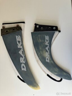 Windsurf doska Starboard Carve 127 + 2 plutvy – freeride - 9