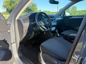 Volkswagen Tiguan 2.0 TSI Life 4Motion DSG - 9