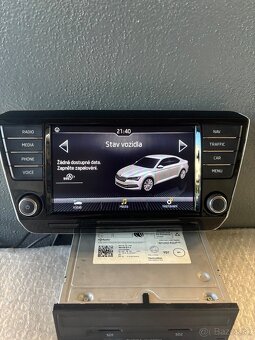 Skoda superb3 radio smartlink navigacia applecarplay - 9