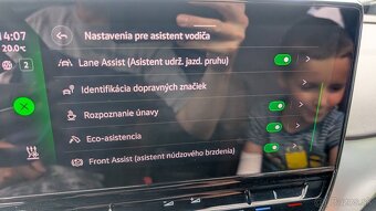 VOLKSWAGEN id.4 150W Navi ACC LED 150kW Pro Performance - 9