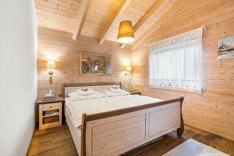 ÚTULNÝ RD S VEĽKOU ZÁHRADOU A MODERNÝMI TECHNOLÓGIAMI, ČASTÁ - 9