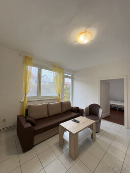 PRENÁJOM 2-izbovej bytovej jednotky pri Centre mesta - 9