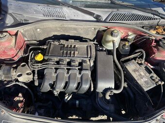 Renault clio 1.2 16V - 9