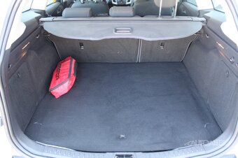 Ford Focus Combi 1,0 ECOBOOST 74 kW TREND - 9