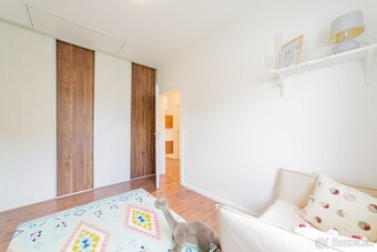 SRA | Moderná 3-izbová novostavba s terasou a záhradou, obec - 9
