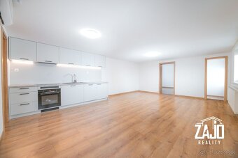 Štýlový 3-izb. mezonet po rekonštrukcii Nové Mesto nad V. - 9