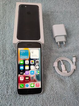 Apple iphone 7 32GB Black - 9