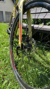 Kellys Soot 70 – výborný stav - 9