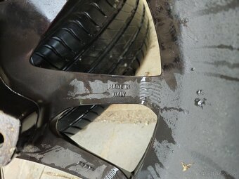 Elektróny MAK 215/55 R17 letné. - 9