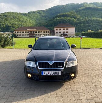 Škoda Octavia 2 Combi Rs 2.0 TDI CR DSG-F1 125KW Xenon 2009 - 9