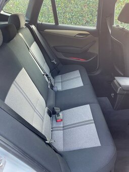 Bmw X1 20d sDrive - 9