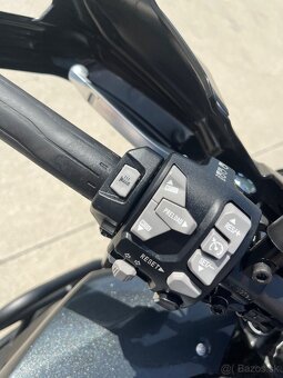 Kawasaki Versys 1000 - 9
