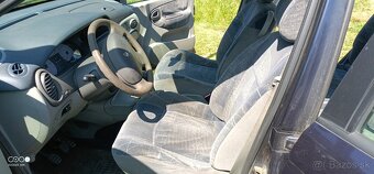 Renault Scénic 1.6 - 9
