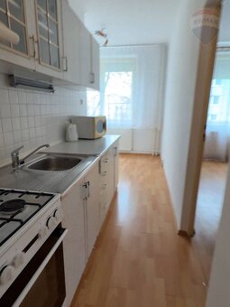 Na prenájom 3-izbový byt v Malackách - 9