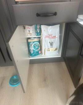 Nová šedá kuchyňská linka se spotřebiči,5648 - 9