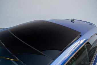 Volkswagen Scirocco R 2.0 TSI - 9