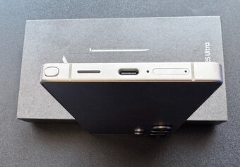 Vyměním Samsung Galaxy S25 Ultra / 512GB / V záruce do 3/27. - 9