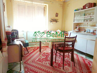 Predaj dvojgeneračného rodinného domu - Sazdice( 018-12-HEKA - 9