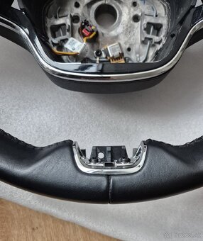 SKODA VYHRIEVANY MULTIFUNKČNÝ VOLANT - 9
