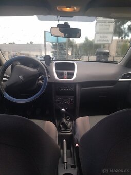 PEUGEOT 207 1.4 Benzín - 9
