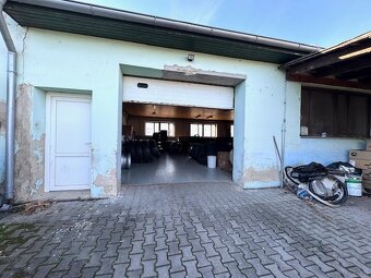 Na predaj výrobno skladový areál výmera 1170 m2 -  Pribeta - 9