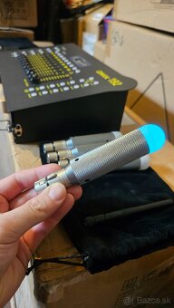 Dmx pult s 4 bezdrôtovými bateriovymi dmx prijimačmi - 9