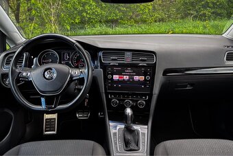 Volkswagen Golf Variant 2.0 TDI –/ Výbava SOUND / Automat - 9