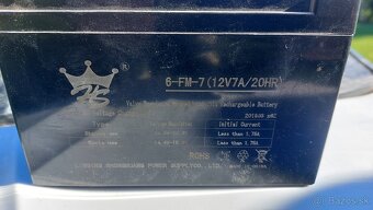 Ponukam detske auticko BM9 Megacar 2x45W 12V 7,5Ah - 9