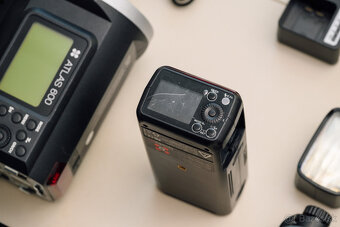 GODOX AD 600 , AD 200 - 9