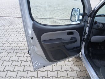 Fiat Doblo 1.4i 57kw Dynamic model 2009 - 9