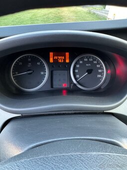 Opel Vivaro 2.0CDTI, 2011 - 9