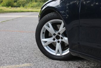 Audi A4 b8 2.0tdi 105 kw - 9