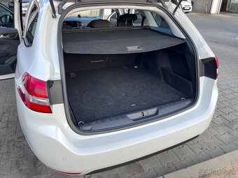 Peugeot 308 SW Allure 1.6HDi, 2018, 250k km, 2×ALU - 9