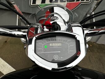 Yamaha XVS 1300 A - 9