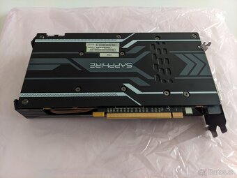 Grafické karty 2x RX560, 1x RX550, 1x R7 380 (nefunkčné) - 9