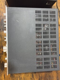 Universum Dynamic’s - 9