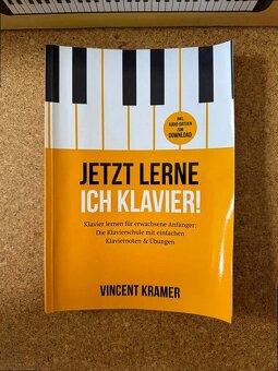 Yamaha PSR-E273 digitálne klávesy - 9